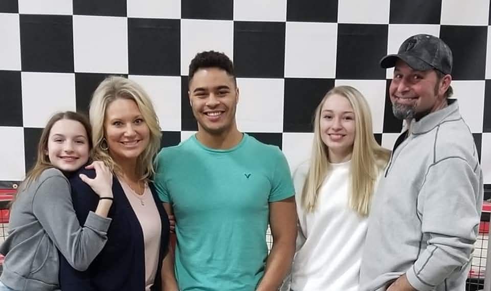 Hollie Coots and family, family photo